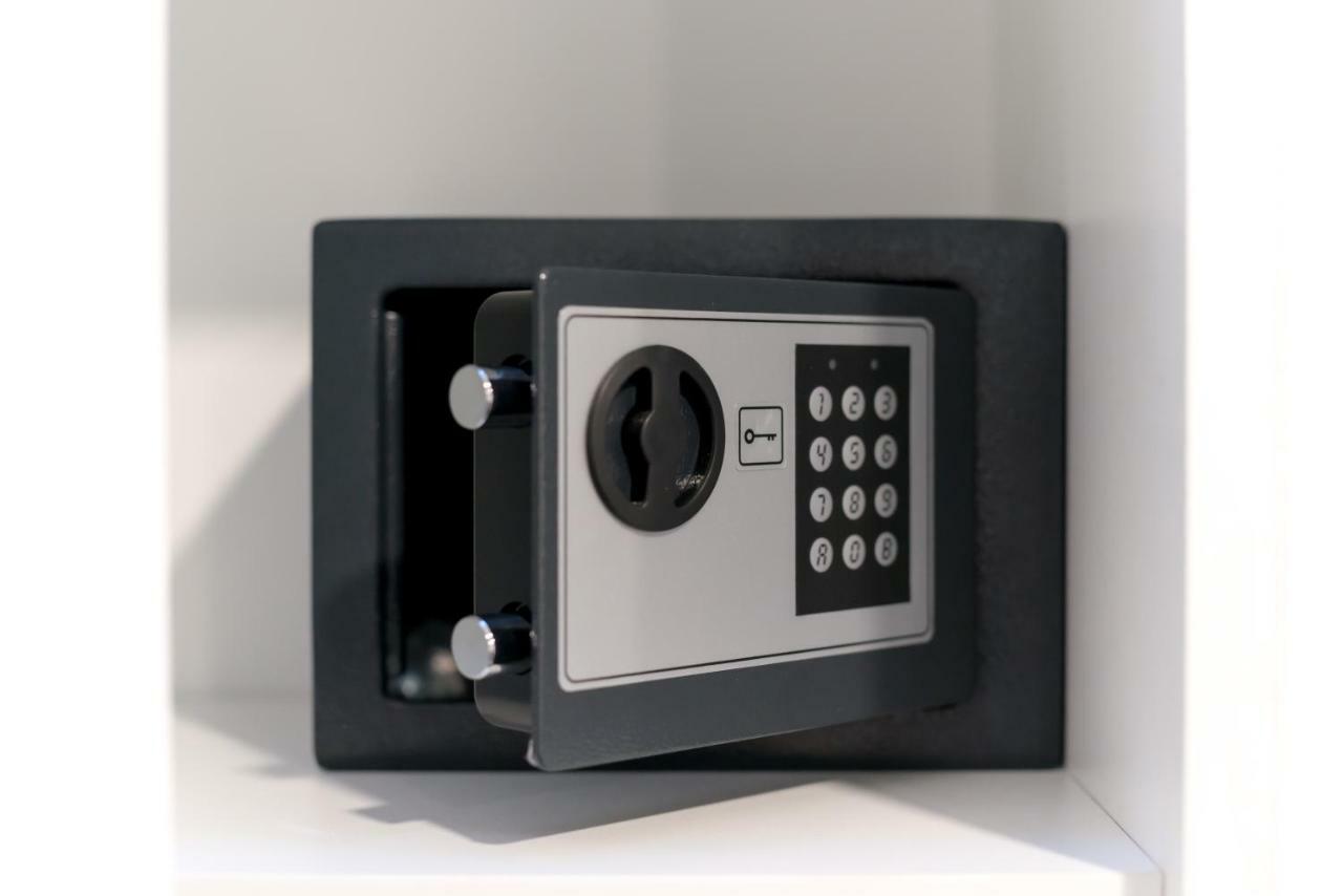 H4U Smart Deluxe Apartment Zagreb Bagian luar foto